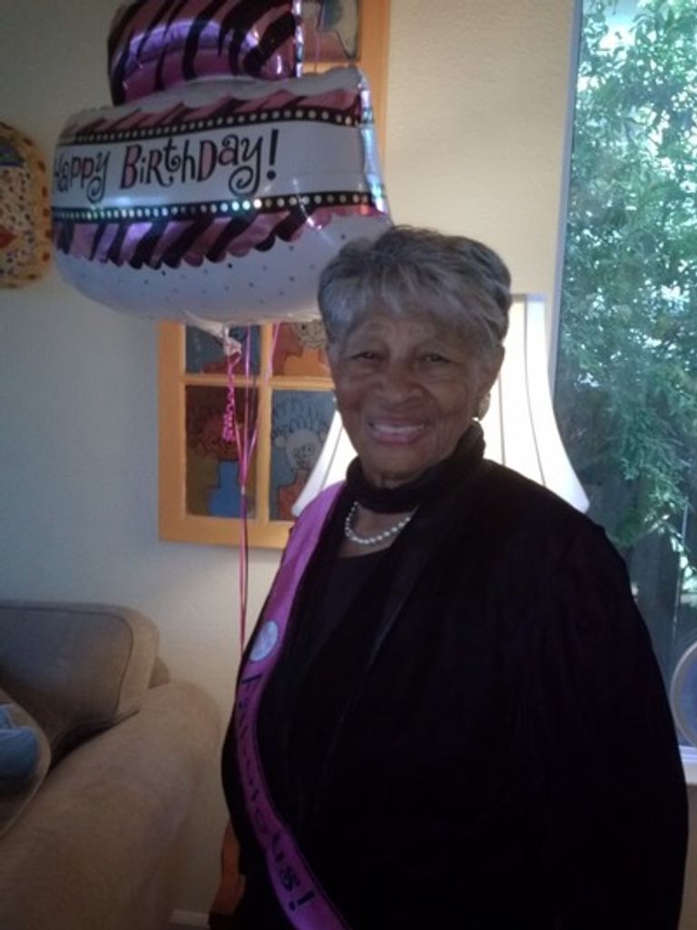 Mrs. Julia Sowells Long Profile Photo