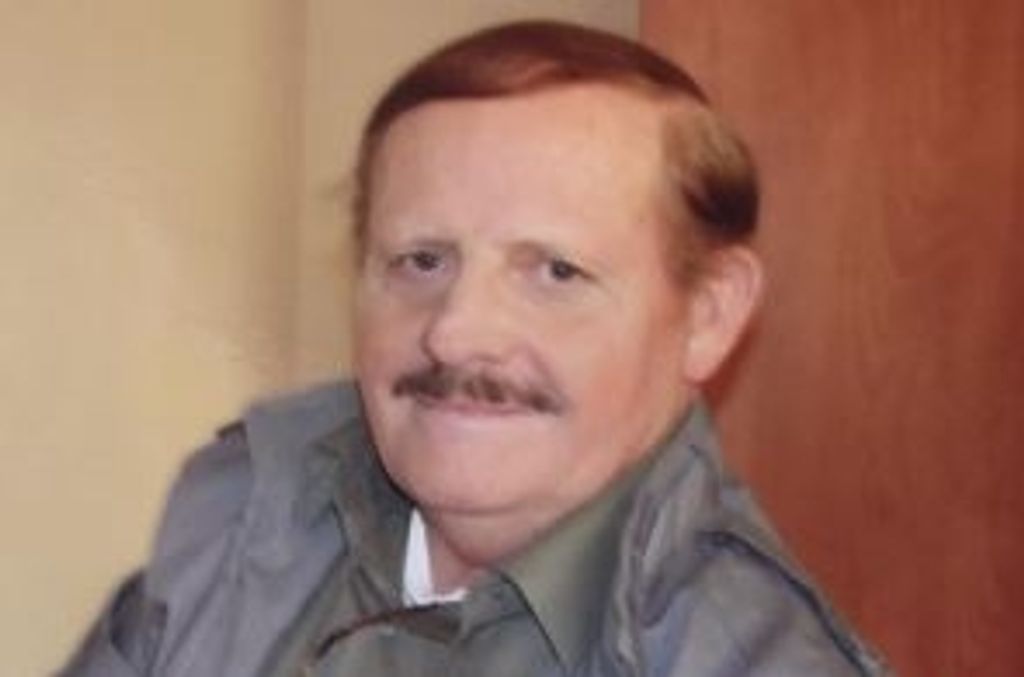 Mr. Benny Earl Clifton