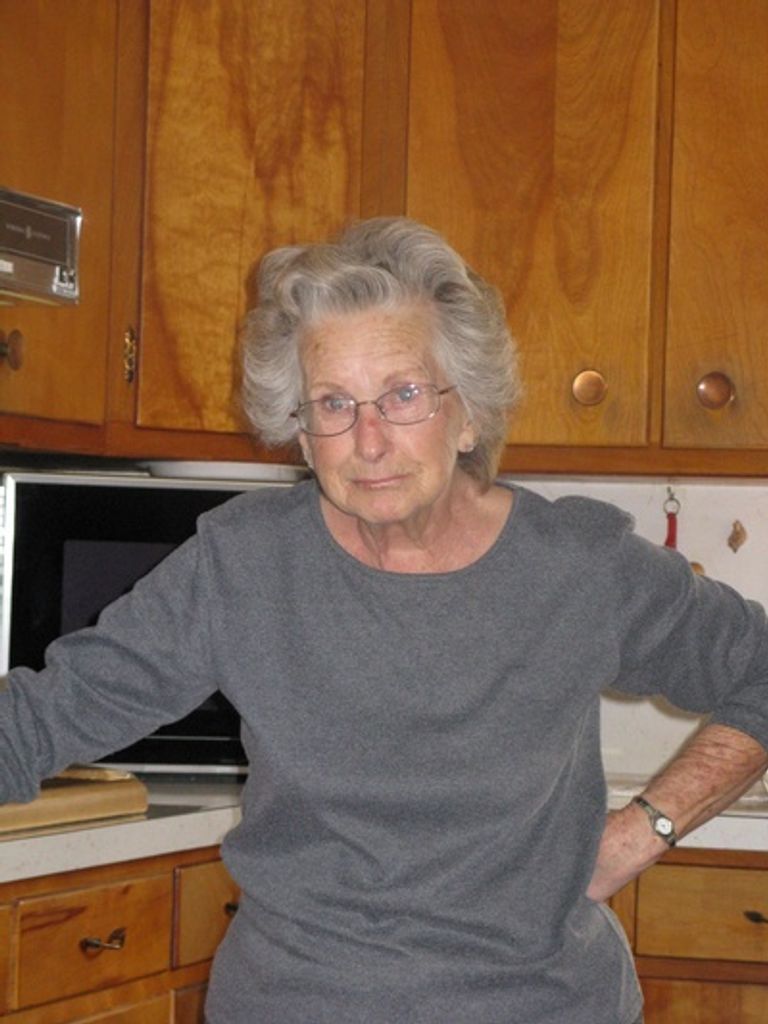 Lillian M Hougelman Profile Photo