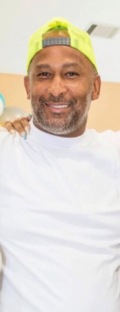 Elliott Joseph Batts Profile Photo