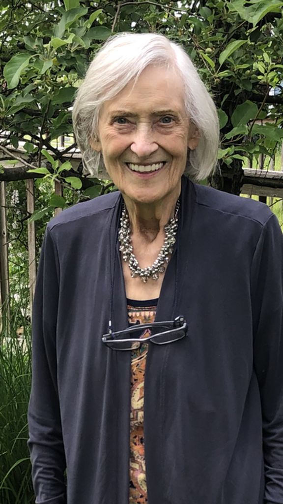 Helma Stegmeyer English Profile Photo