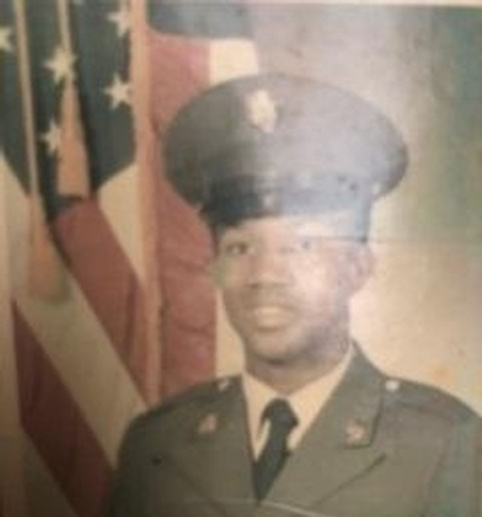 Henry Gidron, Jr. Profile Photo