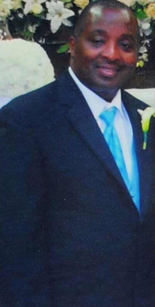 Mr. William Earl Thompson Profile Photo