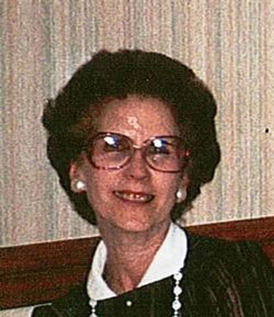 Yolanda "Lola" Dalessandro