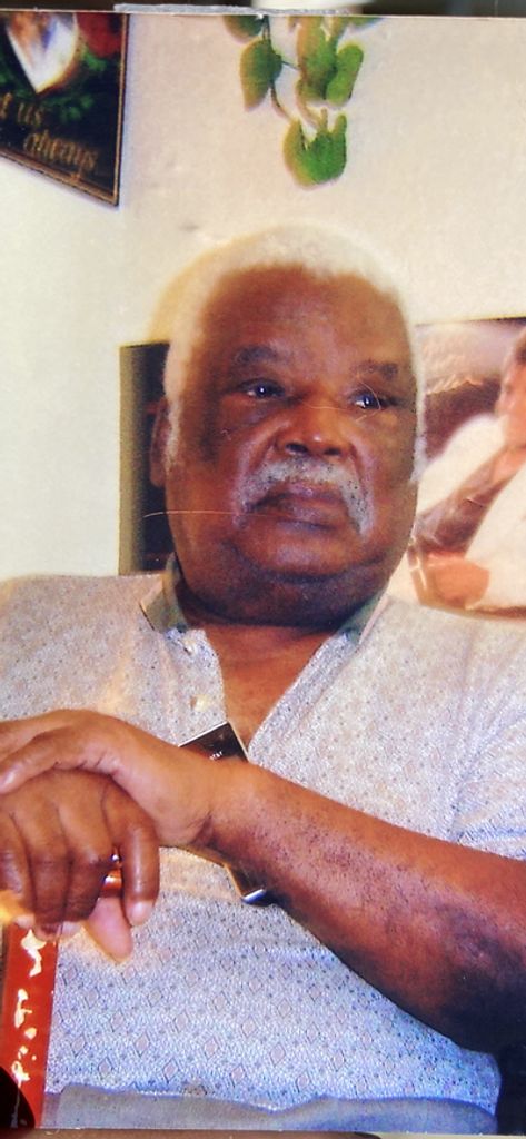 William Junior Holmes Profile Photo