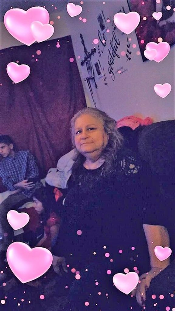 Elsa "Weda" Muñiz Profile Photo