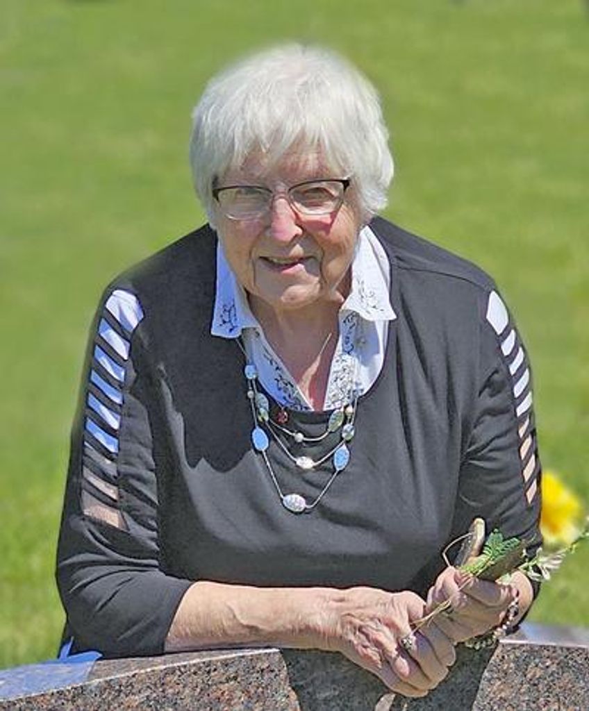 Evelyn Frances Snavely Profile Photo