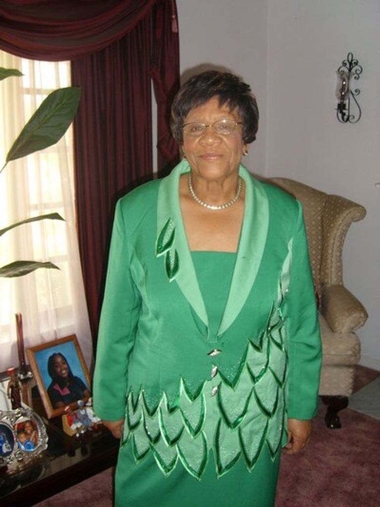 Ms. Roberta Brown