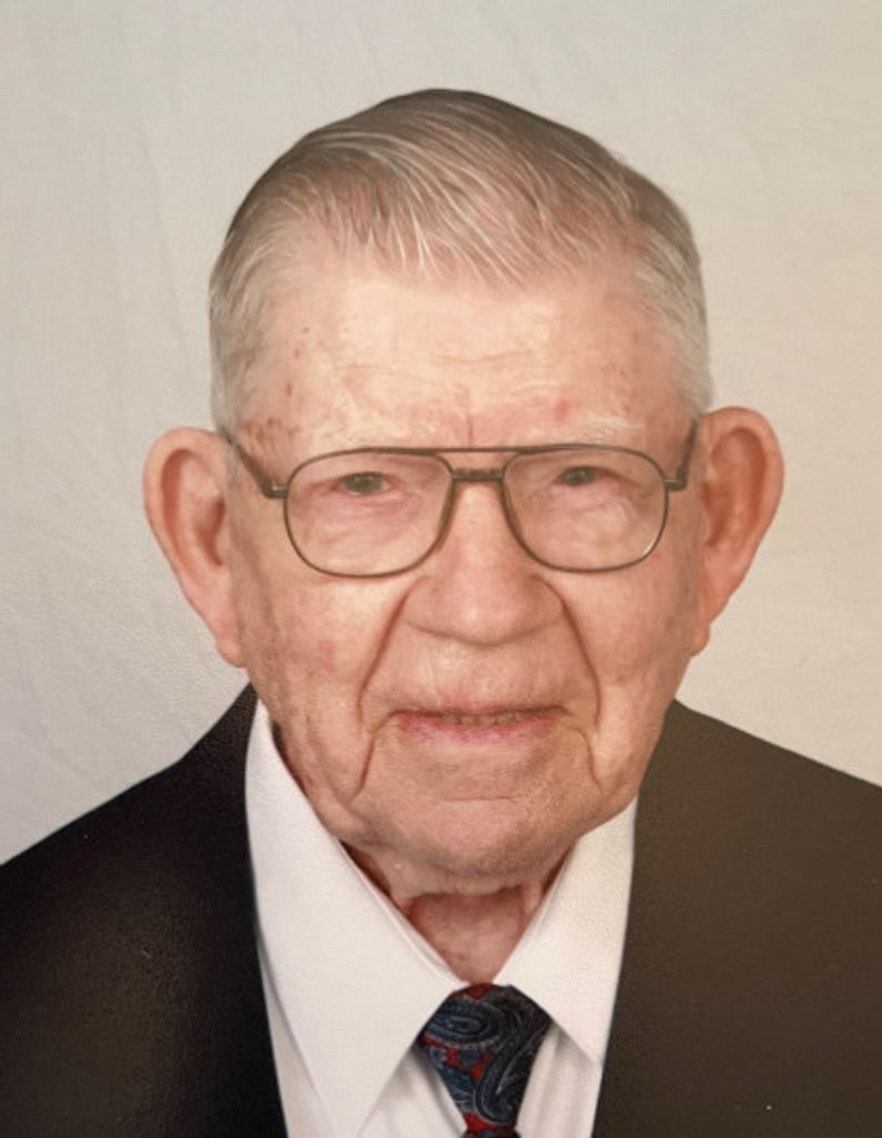Menno Loewen