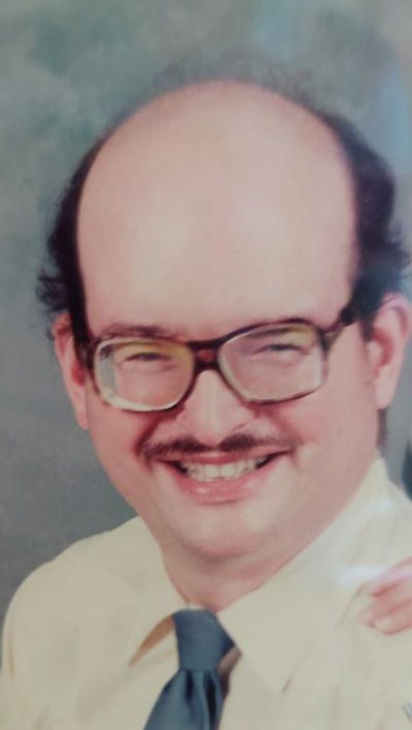 Dennis Guy Favreau Profile Photo