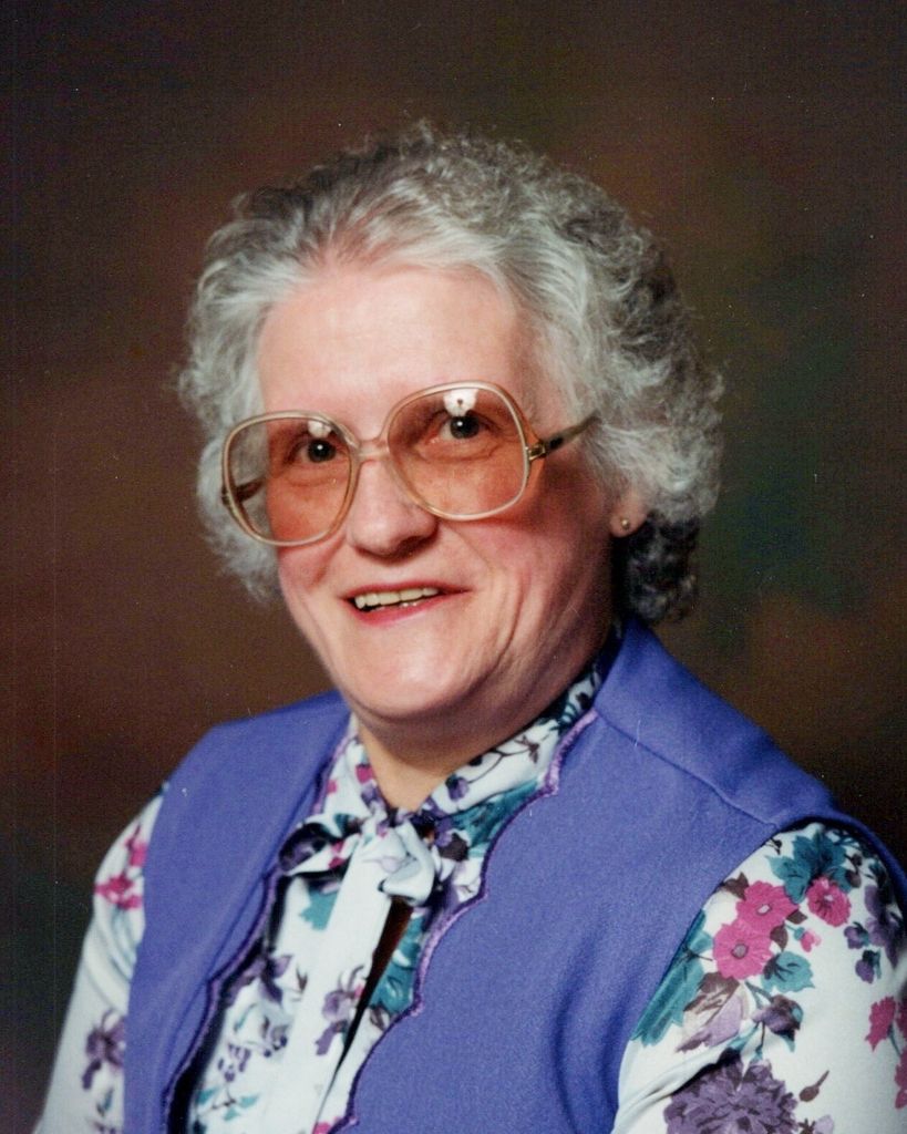 Patsy J Binkley