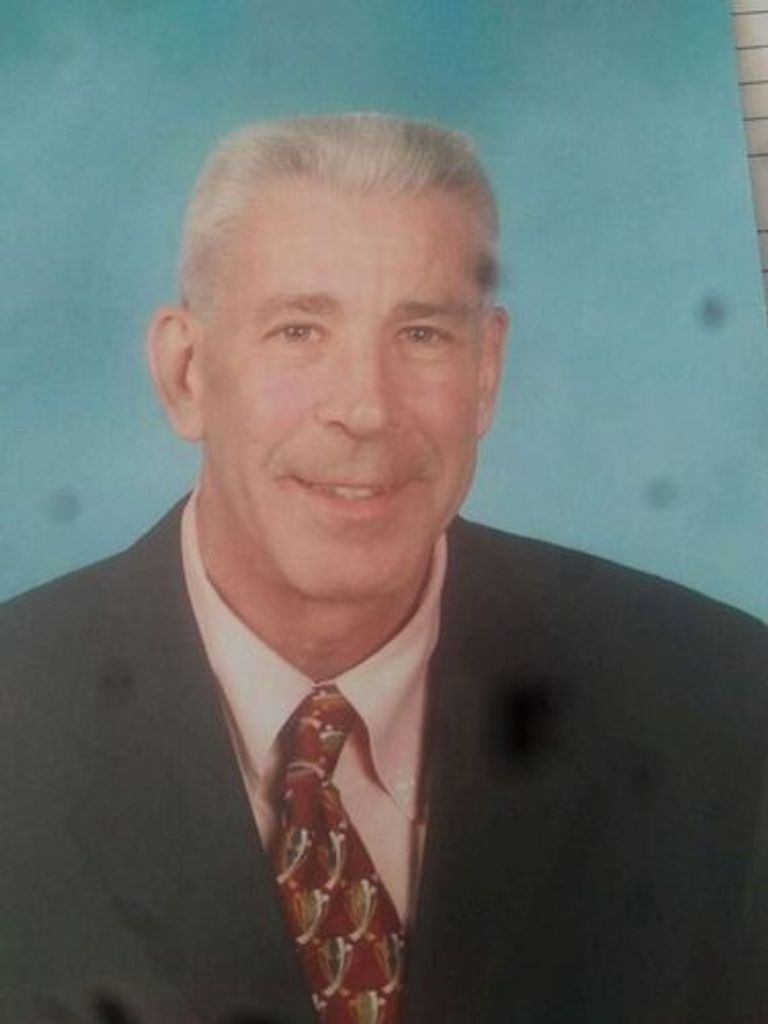 Vincent P. Oberlander Profile Photo