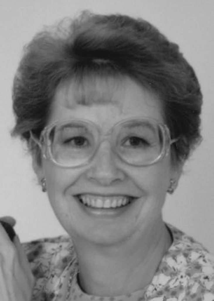 Joan Patricia Walker (Pat)