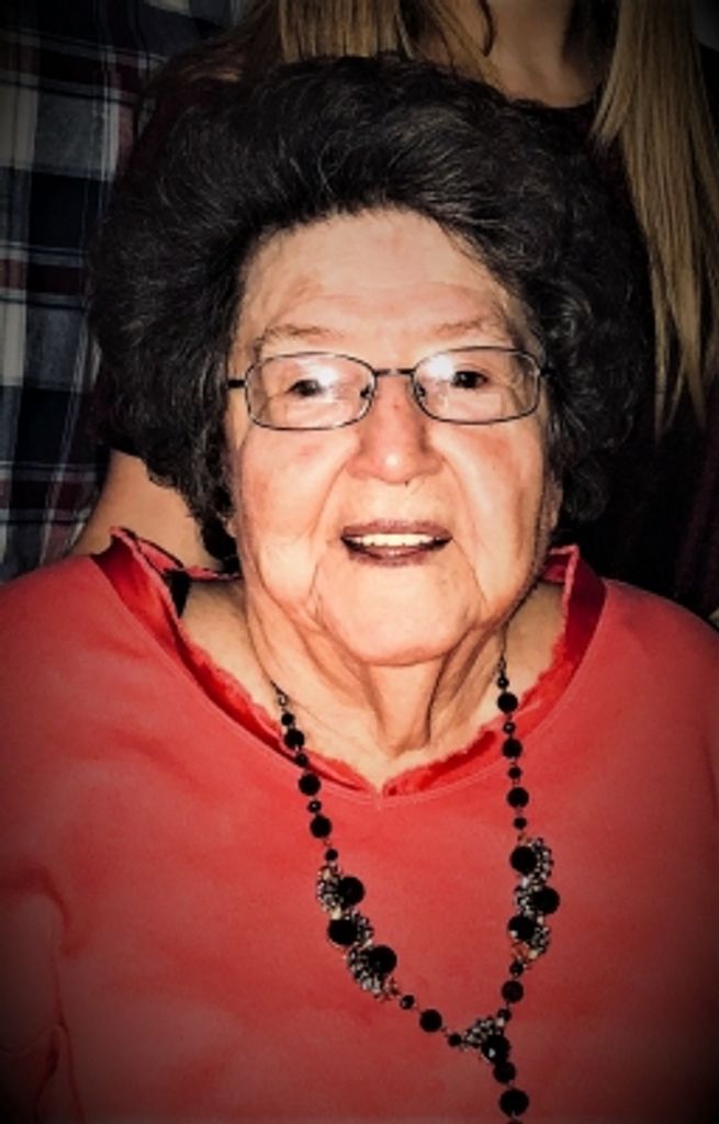 Elaine Maddox