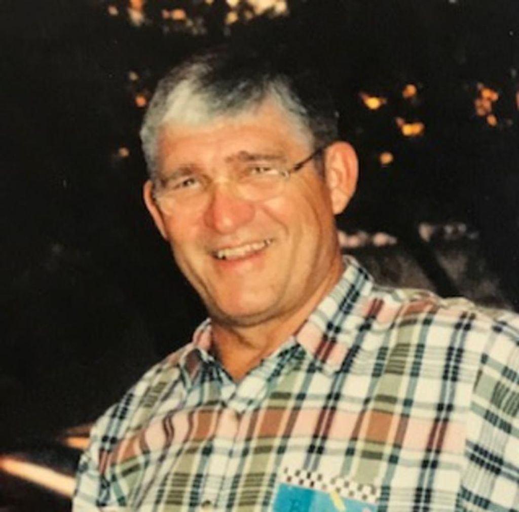 Robert Oscar Baetge Profile Photo