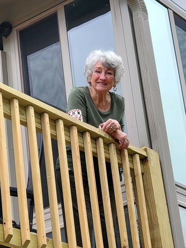 Carolynn Sue (Atwell)  Leeds photo gallery thumbnail 52 of 179