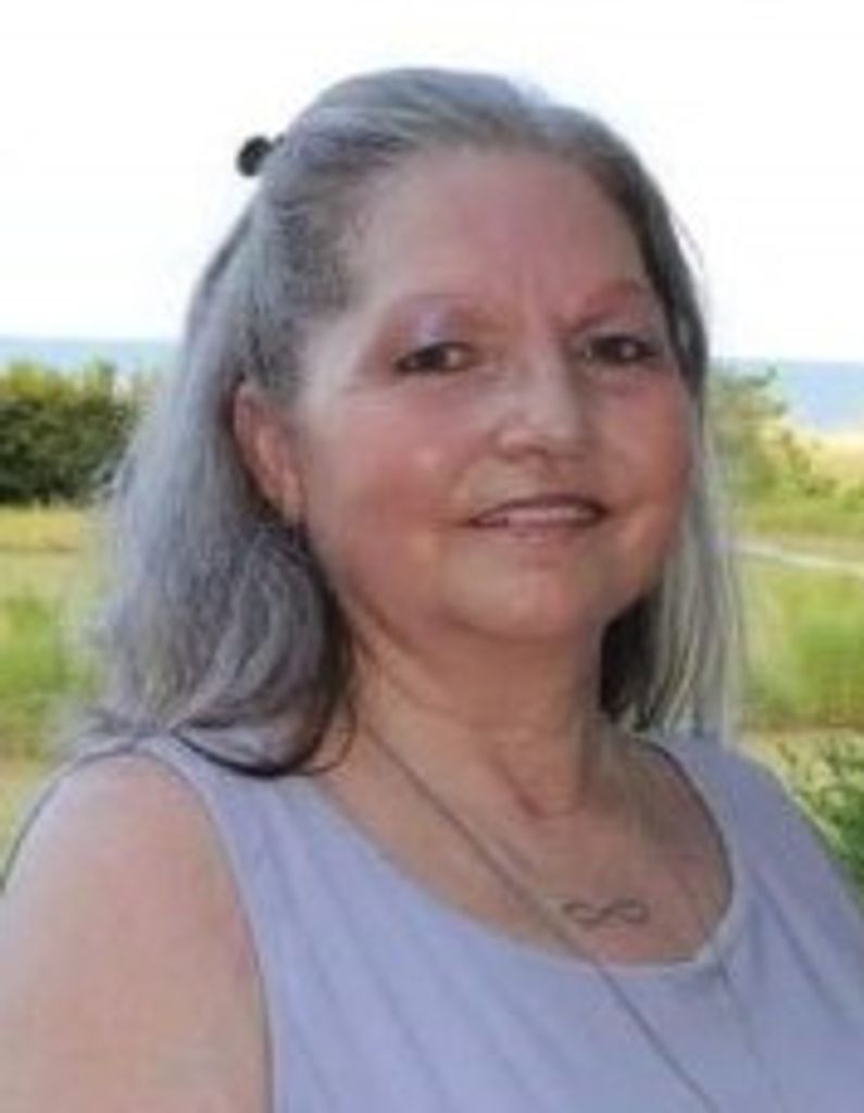 Lisa R Bacigalupo