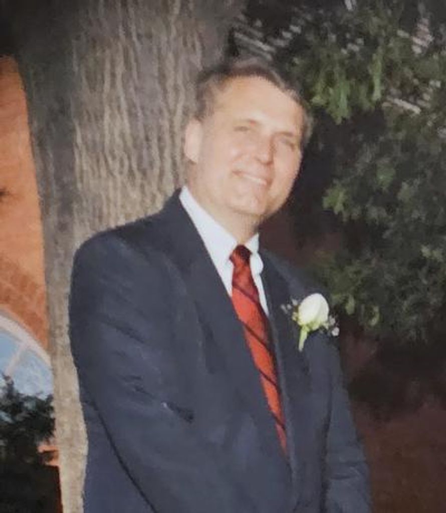 Thomas Qualen Smith Profile Photo