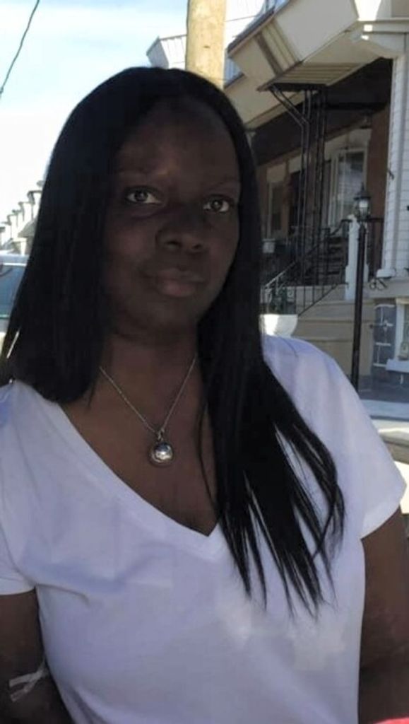 Lynn Denise Golden