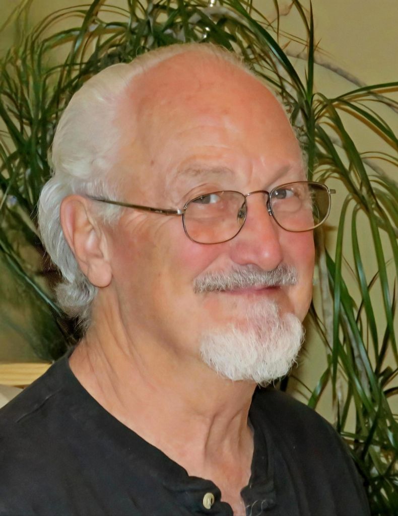 Murray (Mike) Bryan Hooper Profile Photo