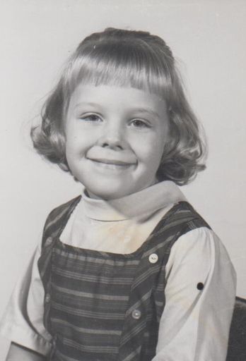 Jamianne Putnam photo gallery thumbnail 24 of 131