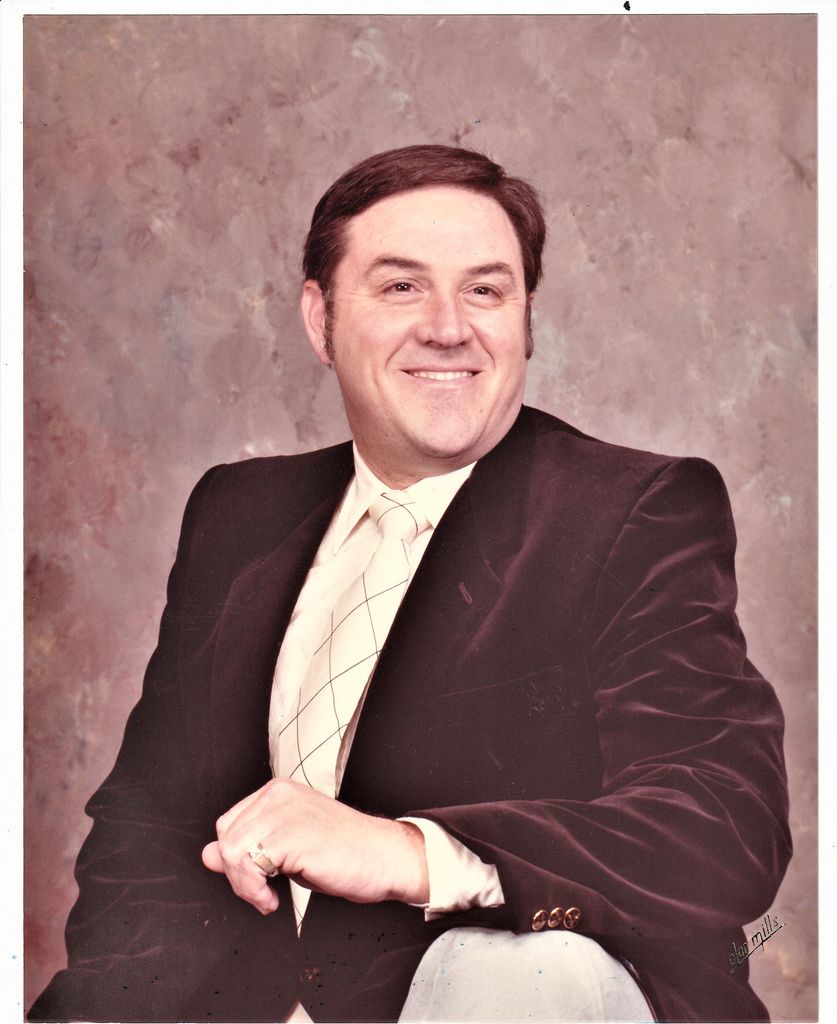 Charles Ray Rich Profile Photo