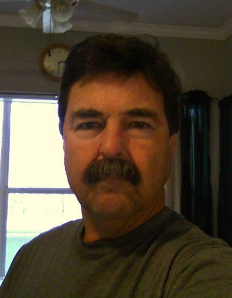 Dennis Reed Horton Profile Photo
