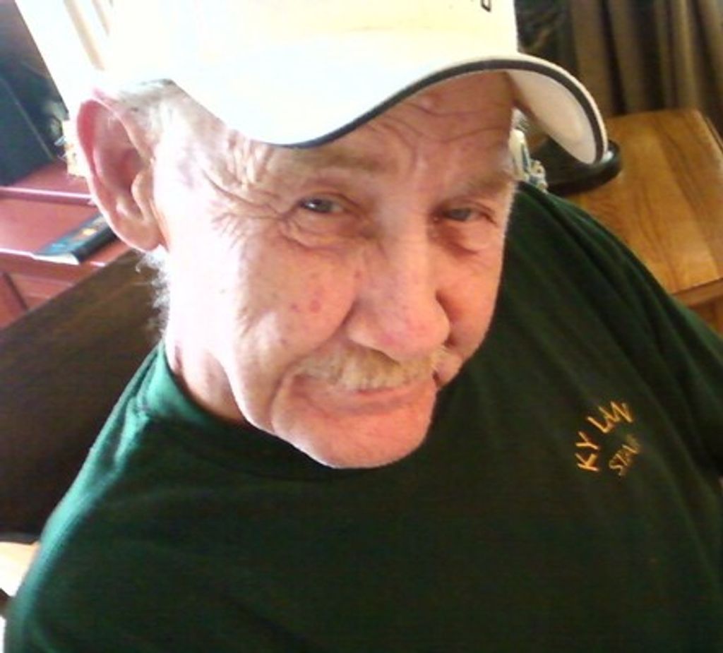 Buford Combs Profile Photo