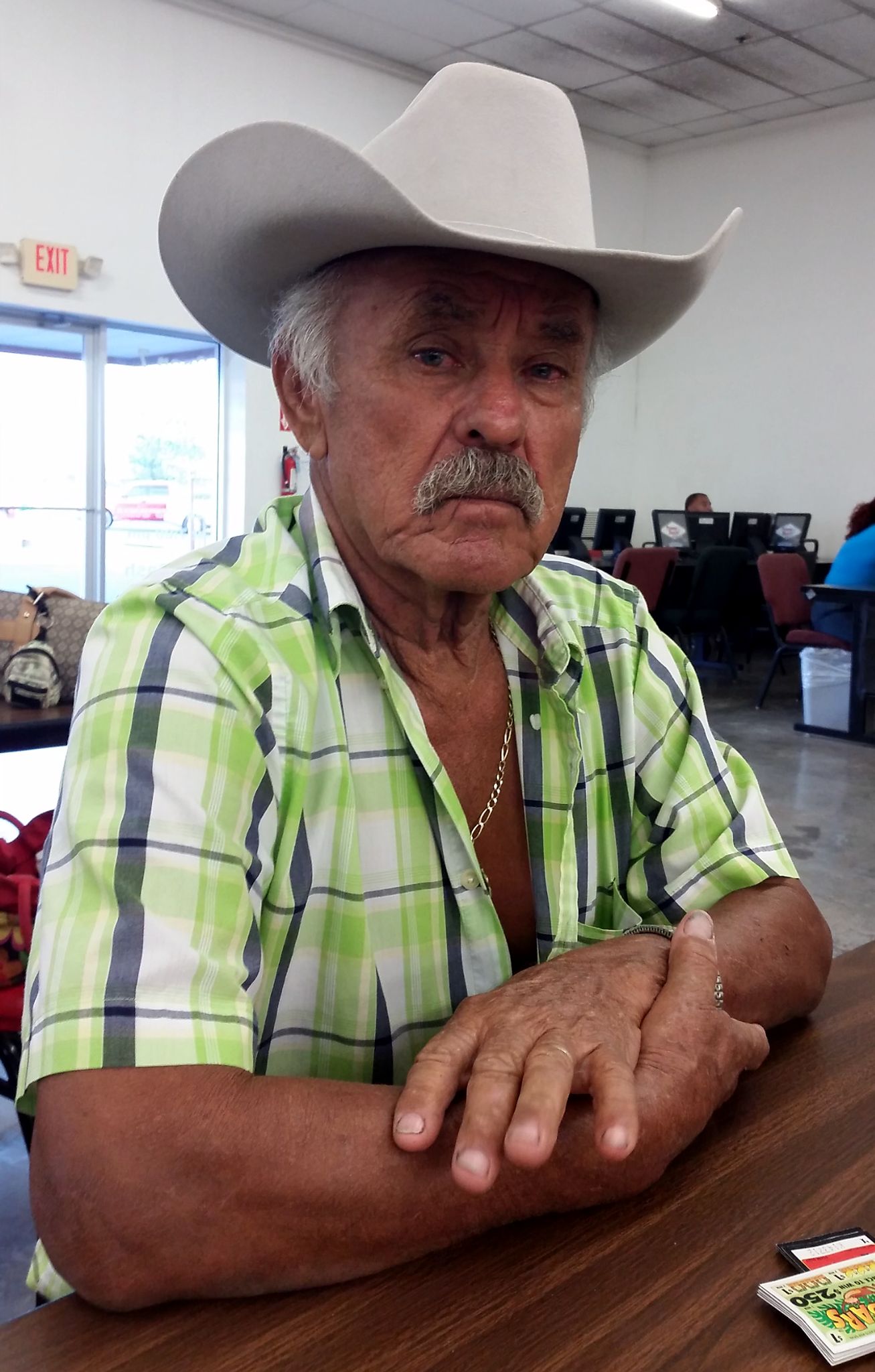 Adolfo Quintanilla photo gallery image 1 of 80