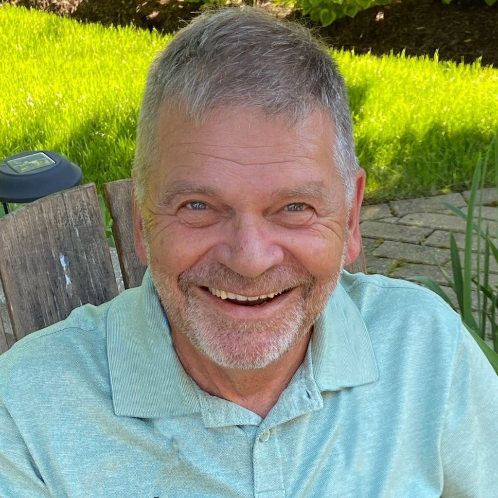 Lon Charles Laehr Profile Photo
