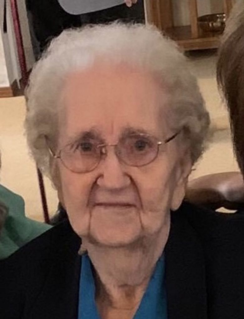 Sarah Hill Profile Photo