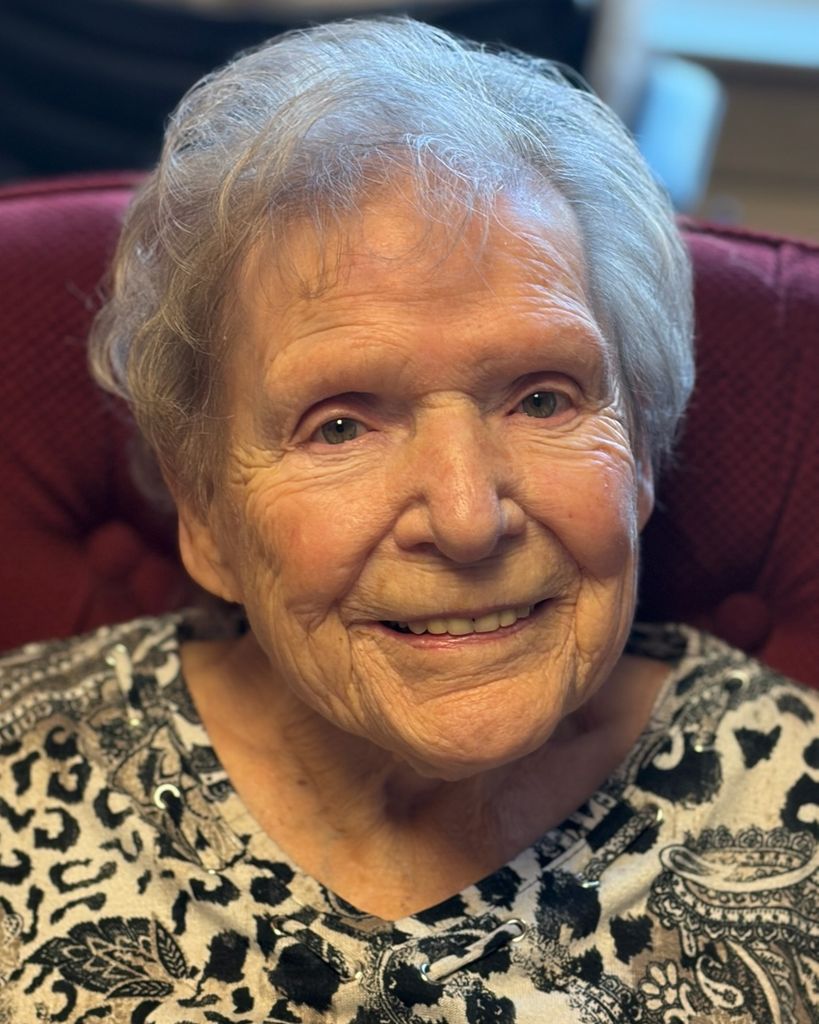 Violet Moeller-David Profile Photo