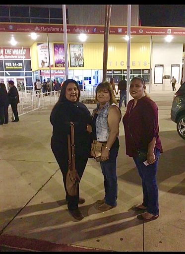 Francisca H. Torres photo gallery thumbnail 7 of 297