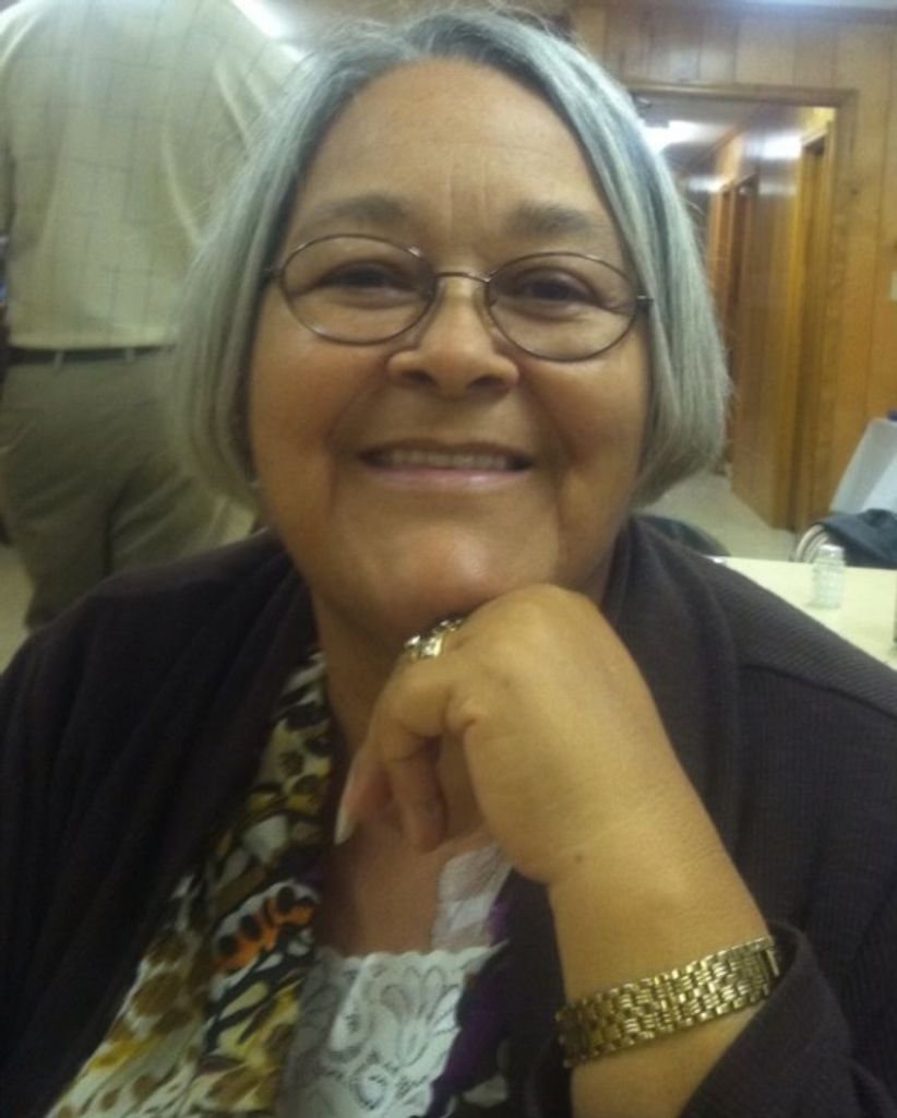 Reba Lois Locklear Profile Photo
