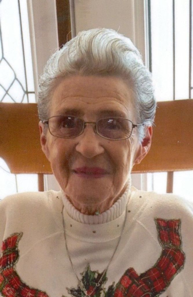 Helen Sanderson Profile Photo