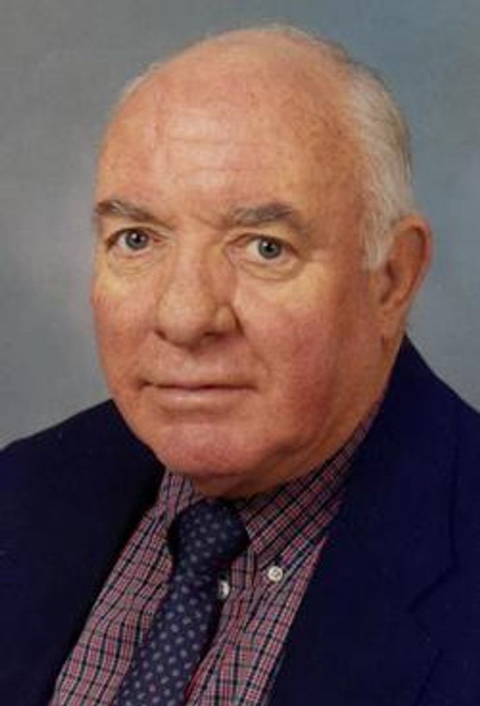 Gordon D Sperry