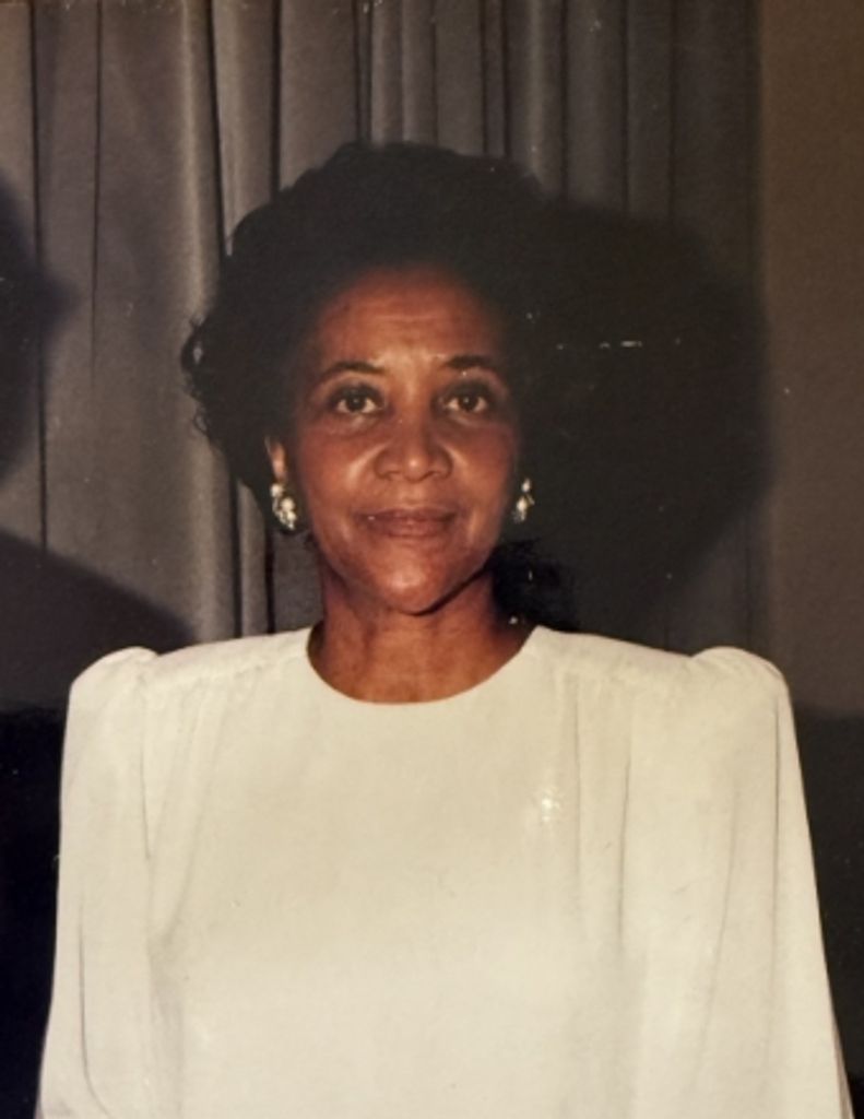 Beulah Mae Sanders Profile Photo