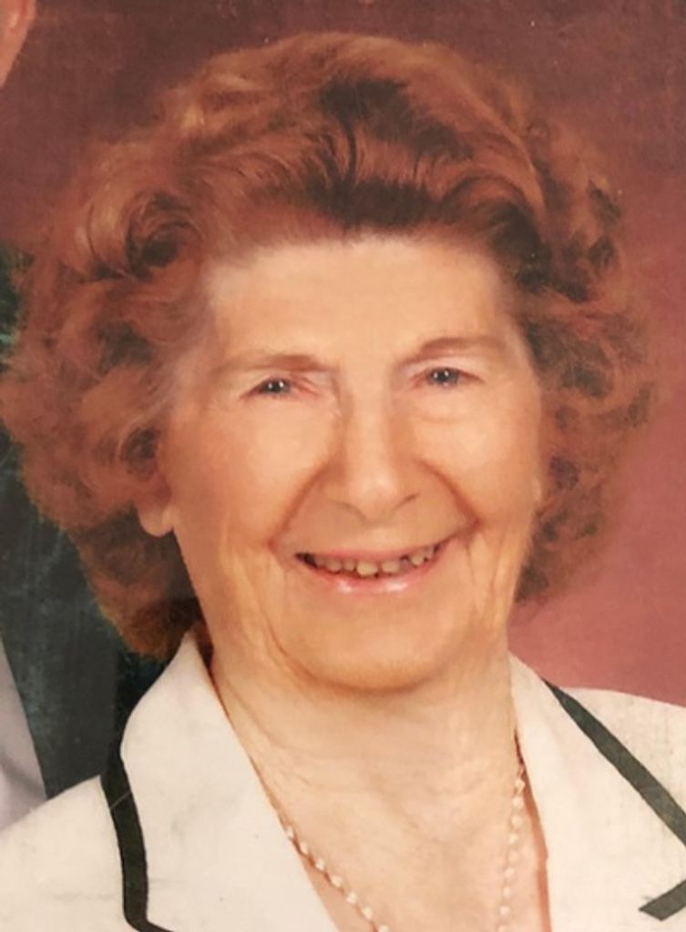 Helen Poole Smith Profile Photo