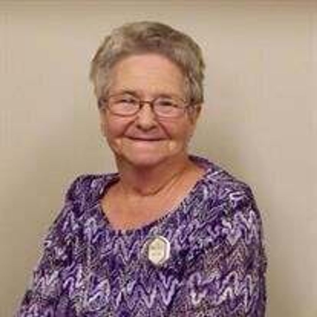 Linda Lavine Fuller Woodall Profile Photo