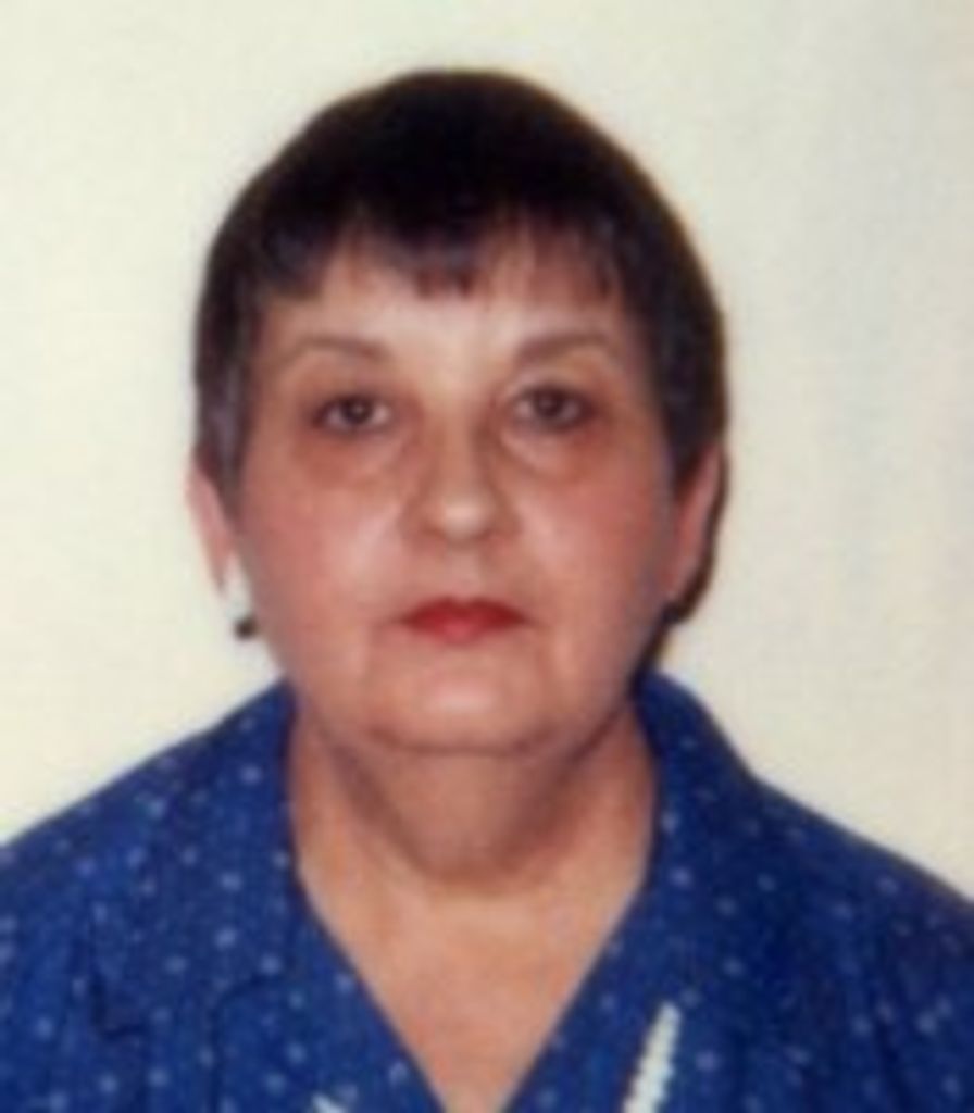 Mrs.  Geneva Cox Matthews, 72