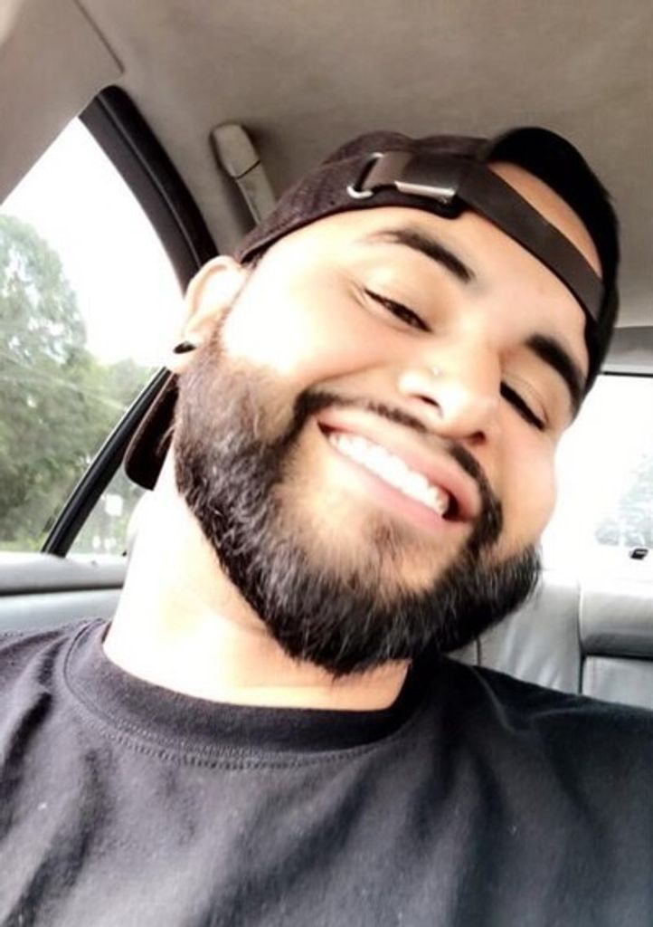 George Zamyr Gonzalez Profile Photo