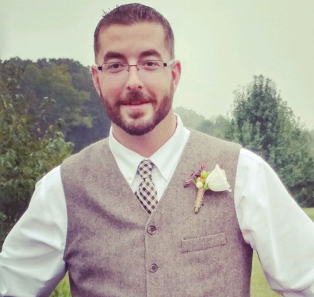 Justin Aaron Reeves Profile Photo