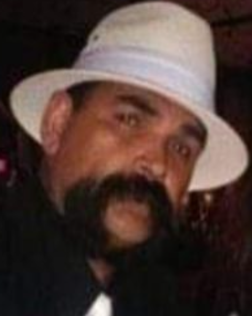 Robert Garcia Profile Photo