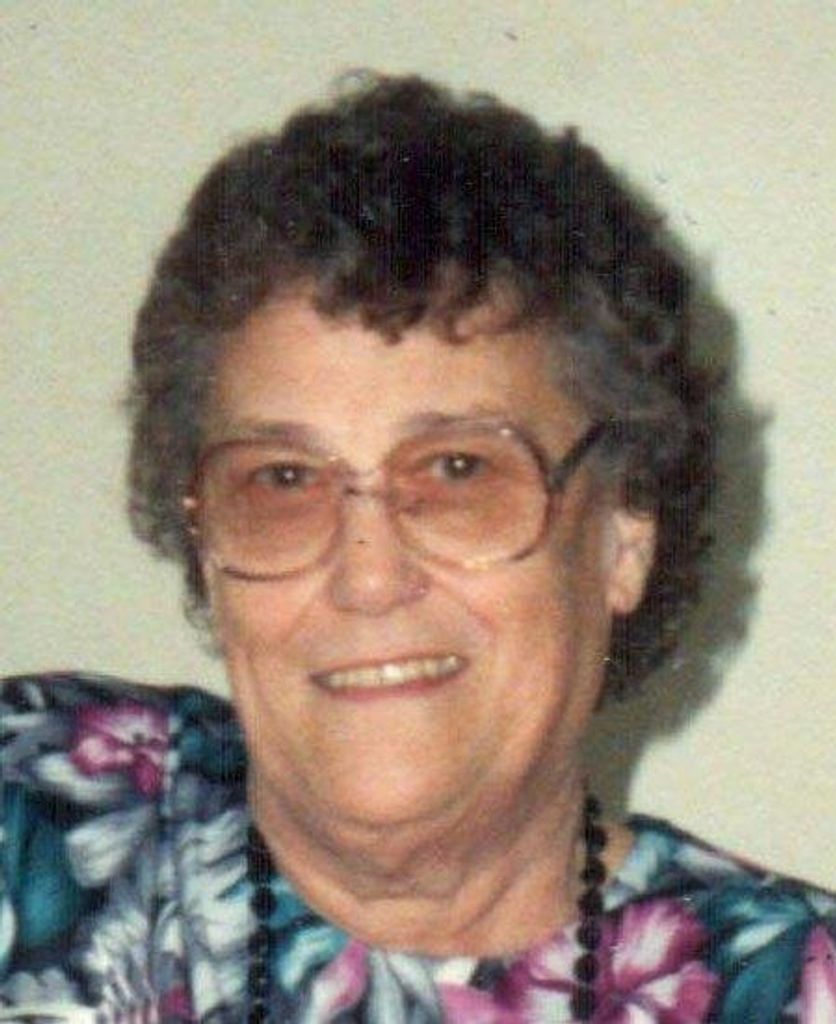 Estella Tesch