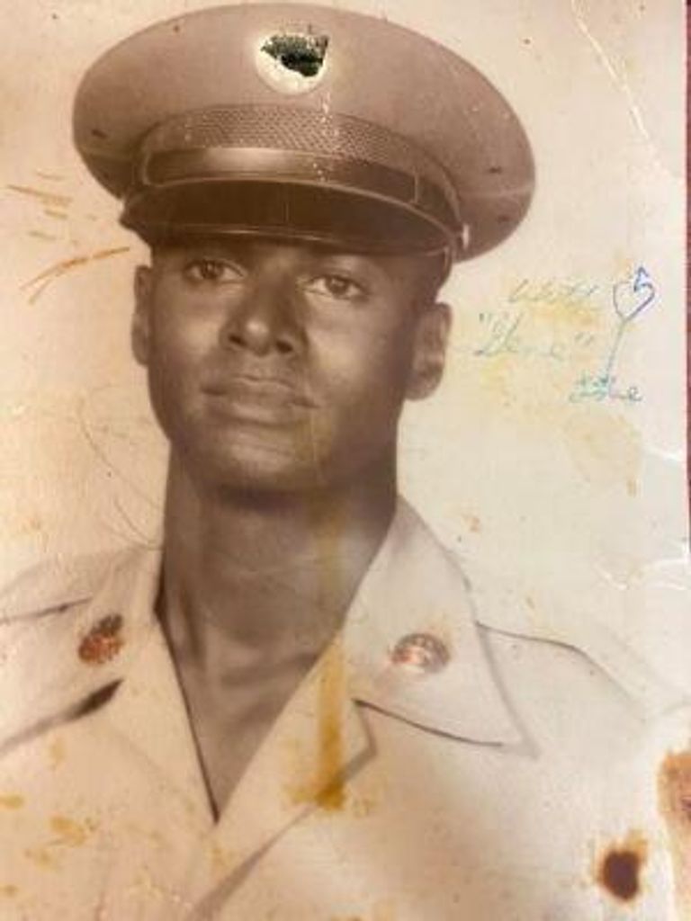 Fornie Eugene Moore Profile Photo