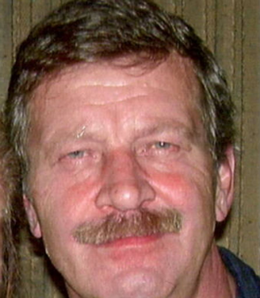 Carl Robey Profile Photo
