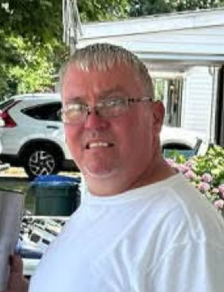 Christopher Paul Hartman Profile Photo