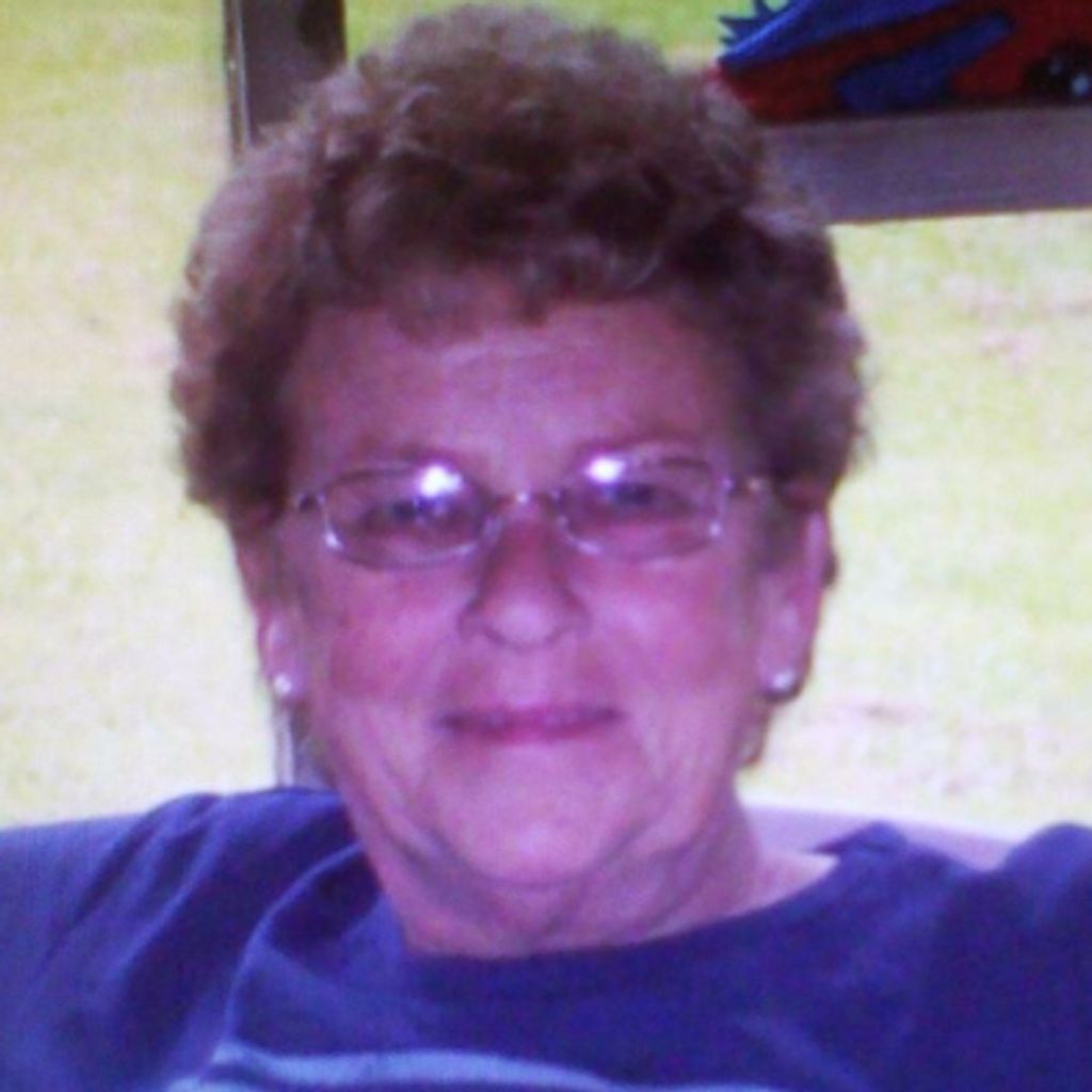 Carolyn  Sue (Warner)  Hunt Profile Photo