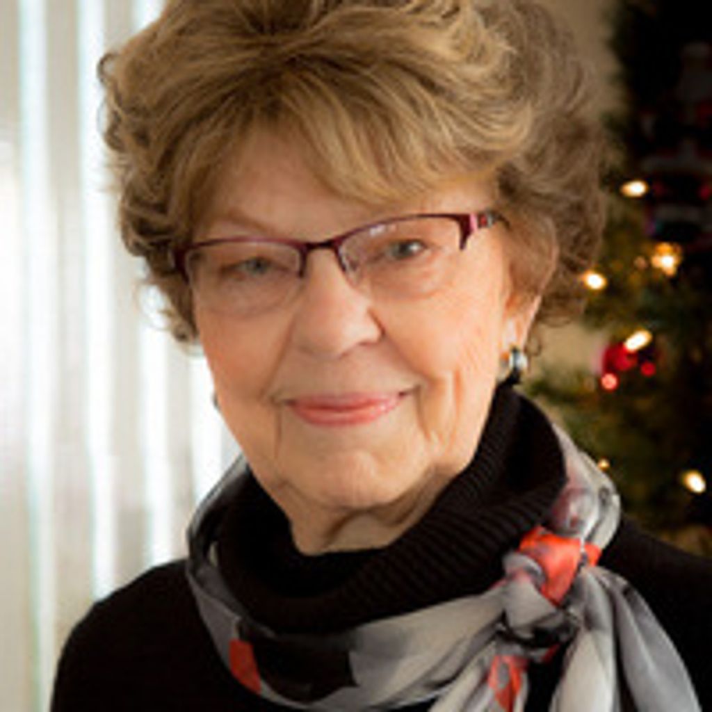 Nadine Hansen Warner