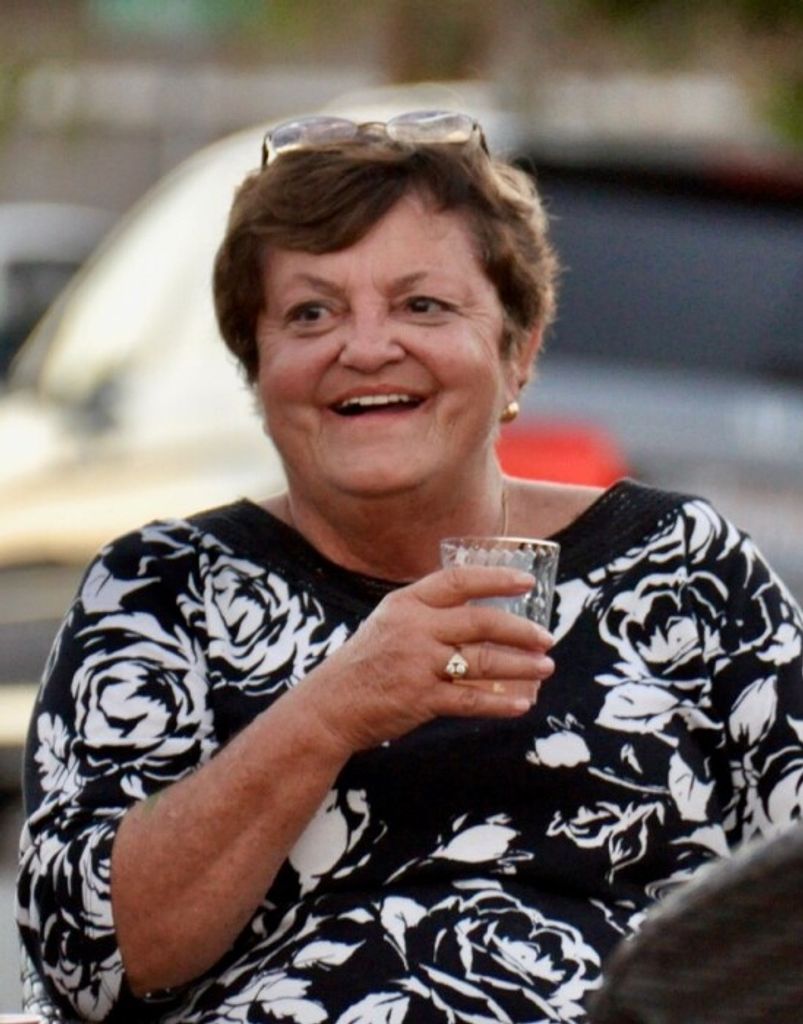 Yvonne Maria (Longo)  Swain Profile Photo